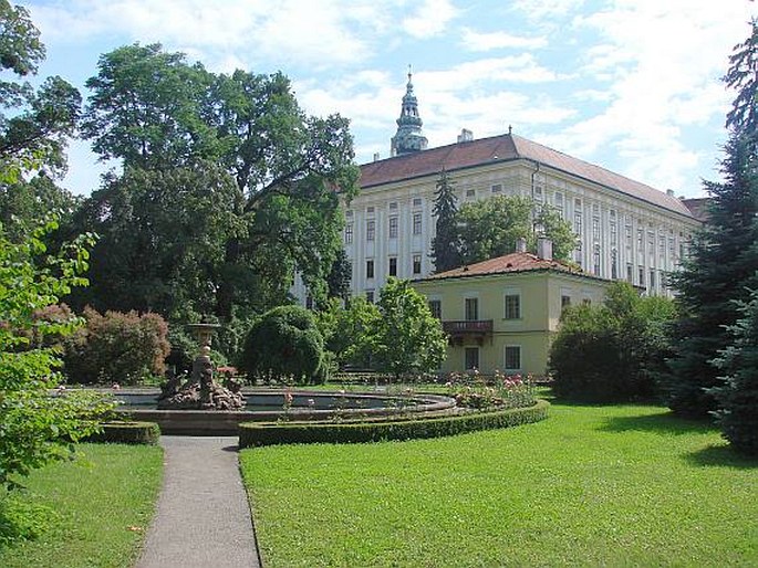 Naše zahrady a parky: Podzámecká zahrada v Kroměříži