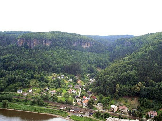 Kaňon Labe, Údolí Dolnožlebského potoka