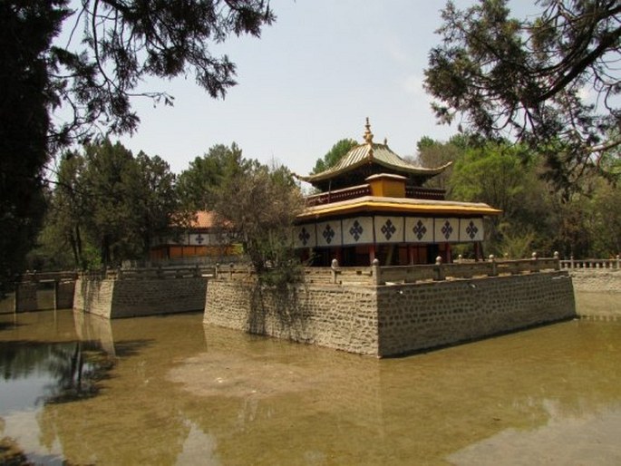 Norbulingka