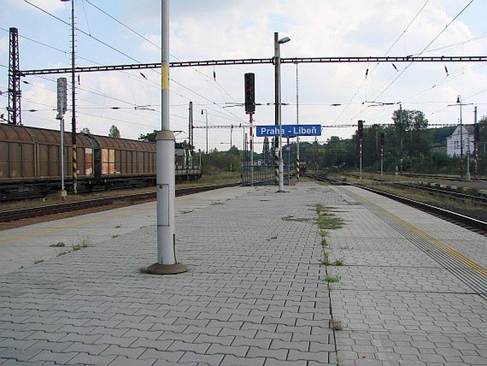 Železniční trať č. 011, Praha - Český Brod - Kolín