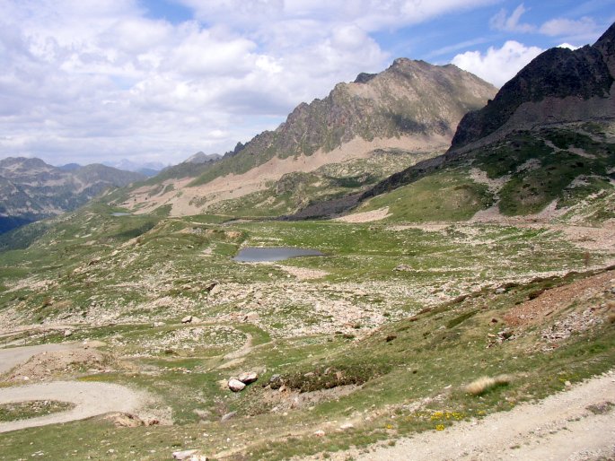 Pohled na Přímořské Alpy z Colle della Lombarda