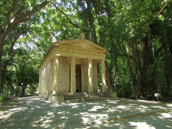 Jardin Botanico-Historico La Concepción