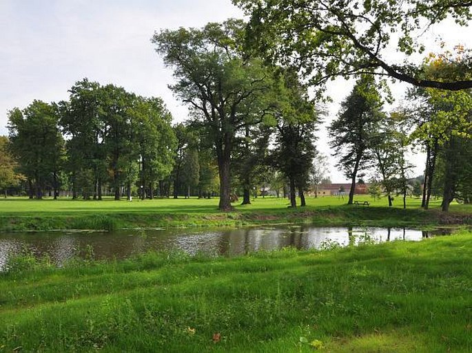 Zámecký park Zdechovice